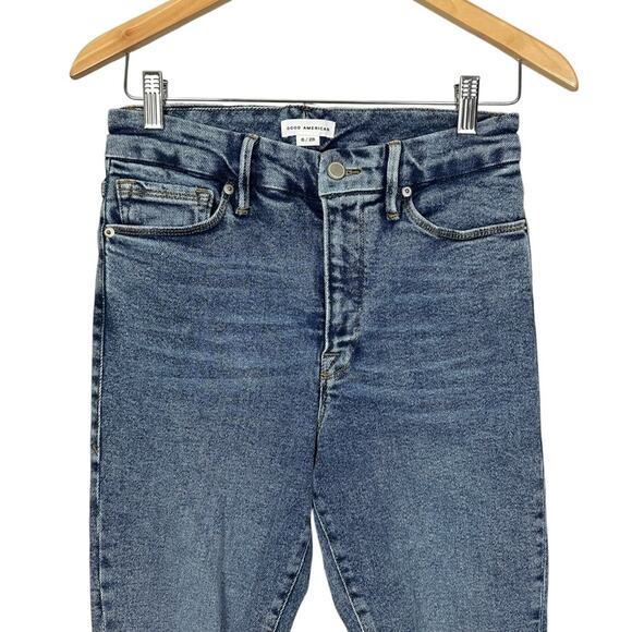 Good American Good Waist Good Crop Jeans Distressed Medium Wash Size 6 - Picture 5 of 15